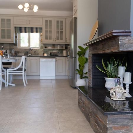 פיניקונטה Mavrovouni Apartment מראה חיצוני תמונה
